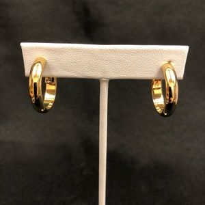 Monet gold tone hoop earrings